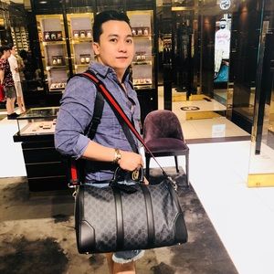 Meet your Posher, Dm